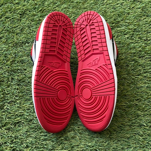 Air Jordan 1 Low - Picture 5 of 5